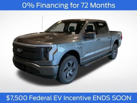 2025 Ford F-150 Lightning Flash