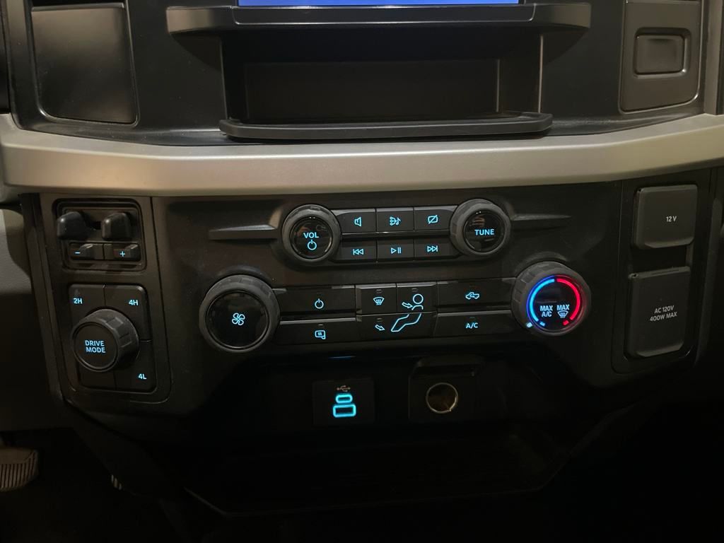 2024 Ford F-250 photo 12