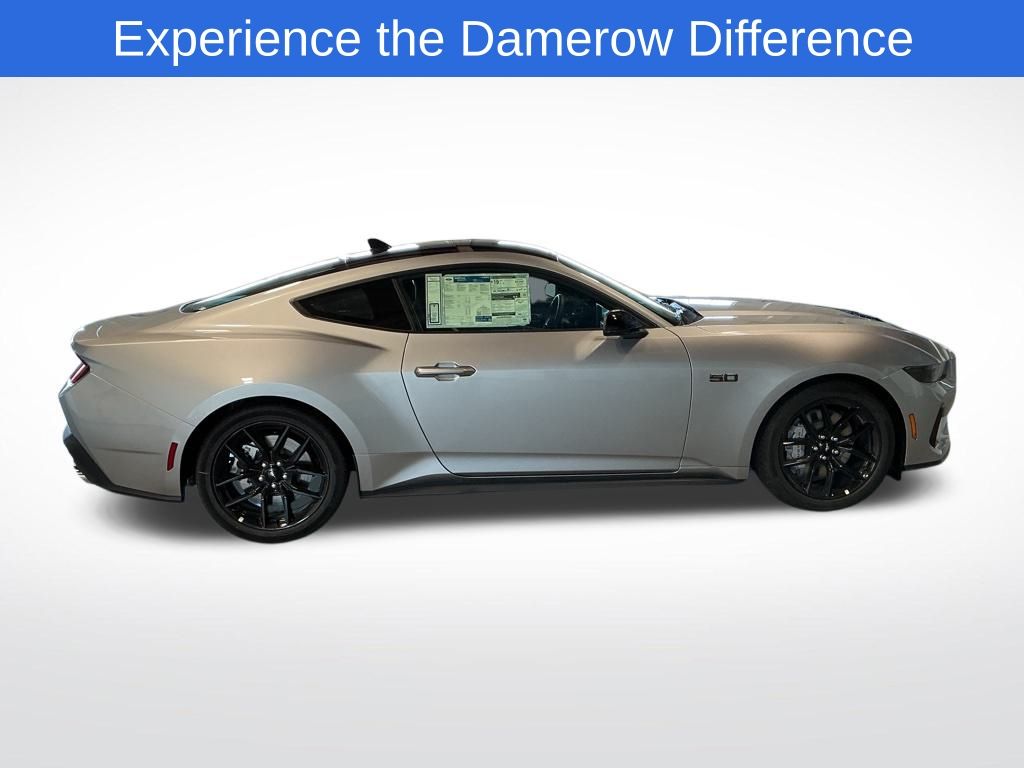 2025 Ford Mustang GT photo 2
