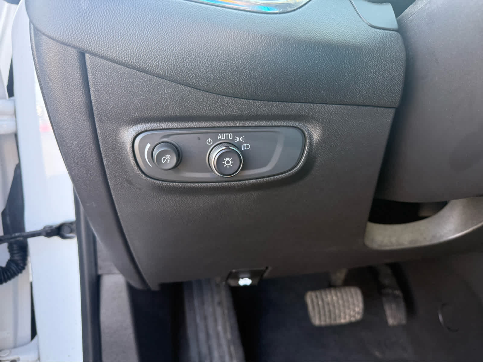 2022 Chevrolet Equinox LS photo 11