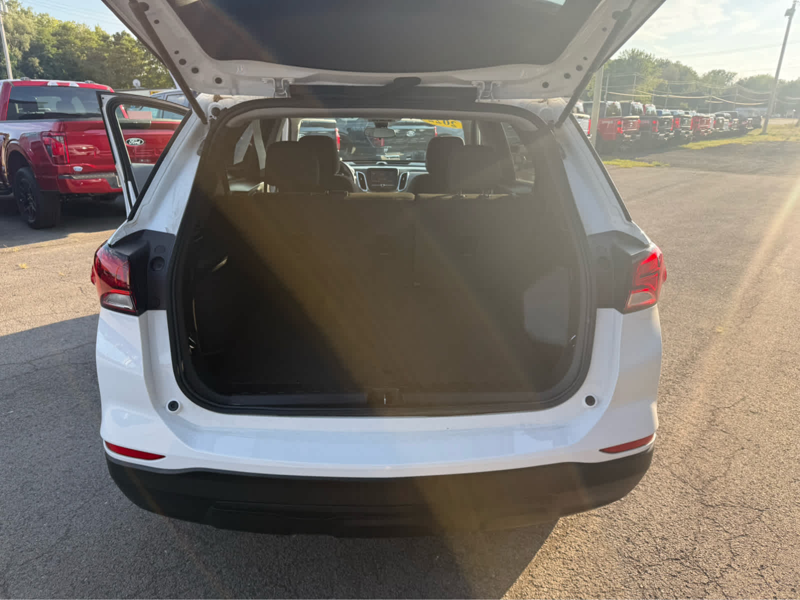 2022 Chevrolet Equinox LS photo 18