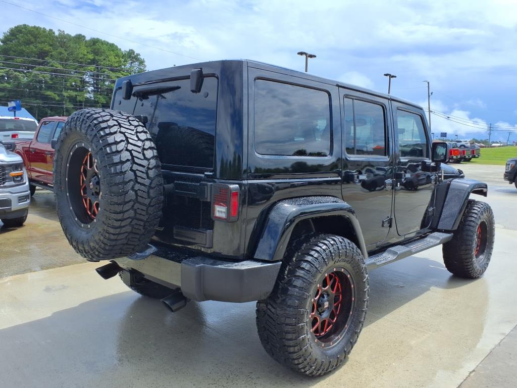 2018 Jeep Wrangler Unlimited Altitude photo 3