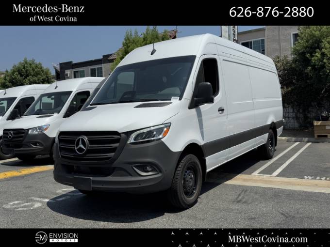 2025 Mercedes-Benz Sprinter Cargo Van Cargo 170 WB