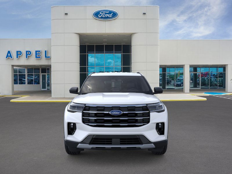 2025 Ford Explorer photo 4
