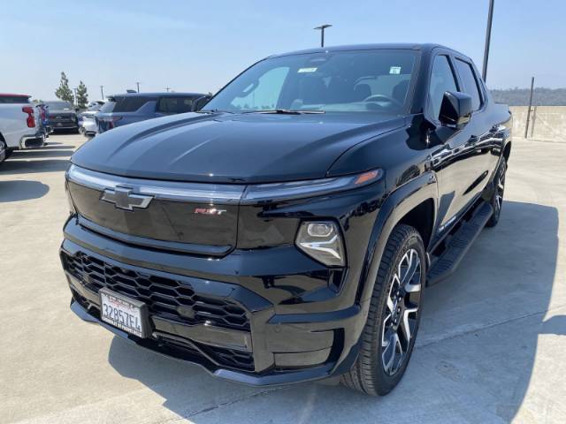 2024 Chevrolet Silverado EV RST