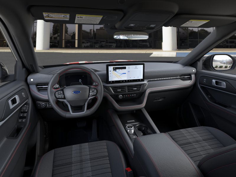 2025 Ford Explorer ST-Line photo 9