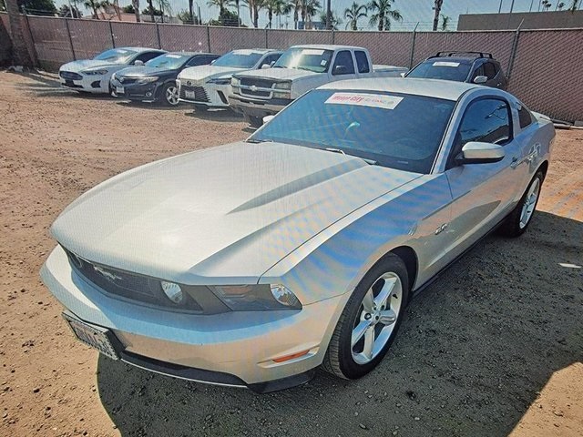 2012 Ford Mustang GT Premium