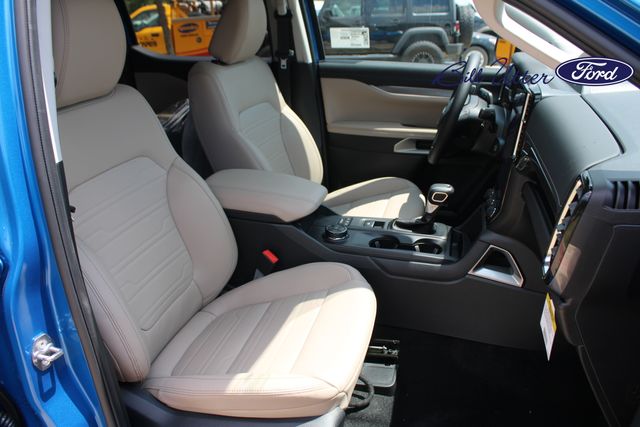 2025 Ford Ranger Lariat photo 5