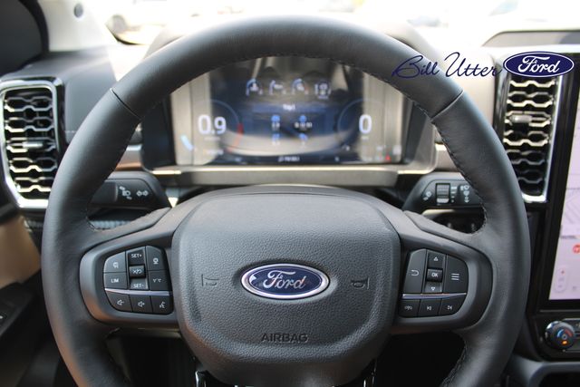 2025 Ford Ranger Lariat photo 12