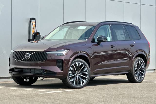 2026 Volvo XC90 Plug-In Hybrid T8 Ultra