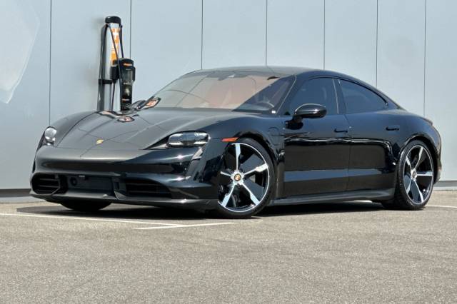 2021 Porsche Taycan Turbo S