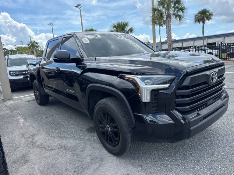 2024 Toyota Tundra SR5