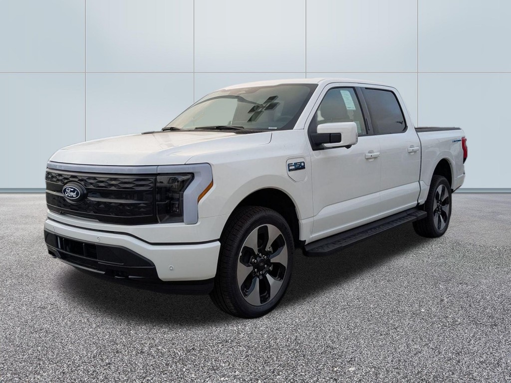 2025 Ford F-150 Lightning Platinum