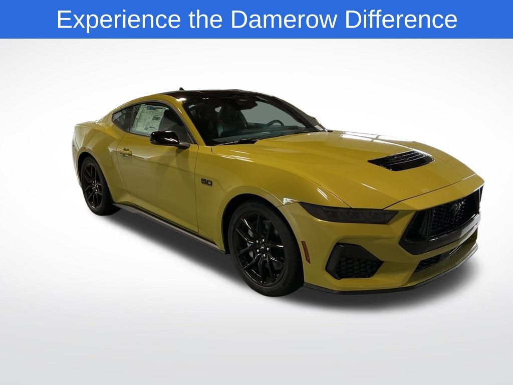 2025 Ford Mustang GT photo 3