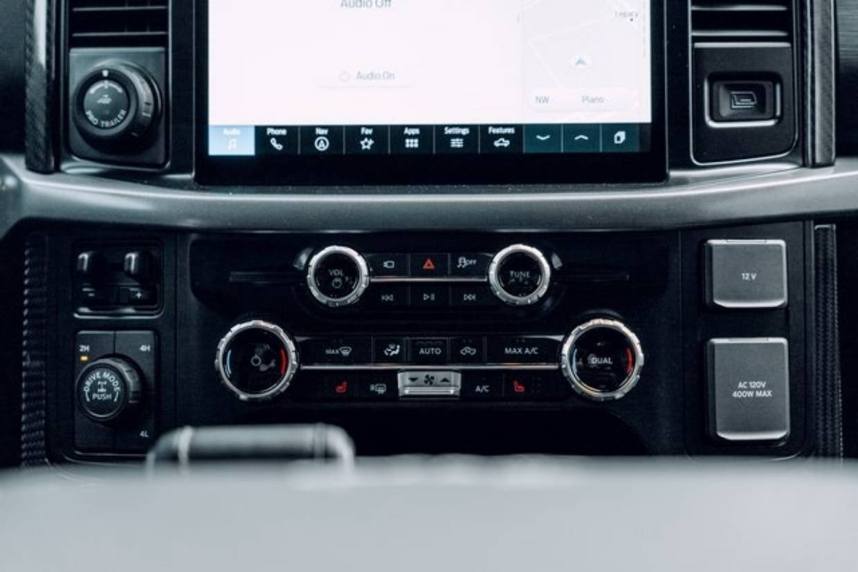 View 32