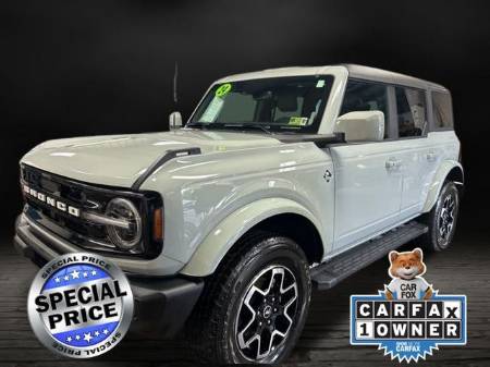 2024 Ford Bronco Outer Banks