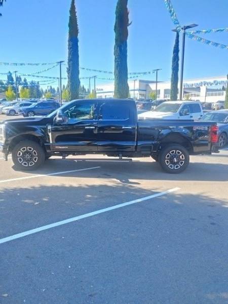 2024 Ford F-250SD Platinum