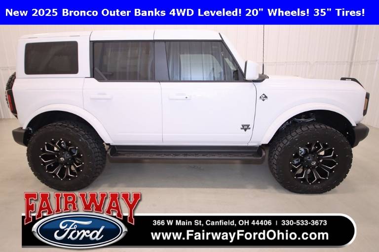 2025 Ford Bronco Outer Banks