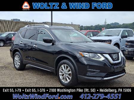 2017 Nissan Rogue SV