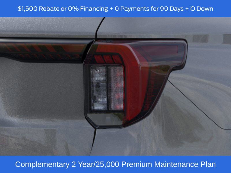 2025 Ford Explorer ST-Line photo 8