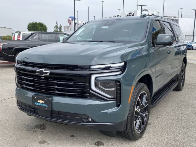 2025 Chevrolet Suburban RST