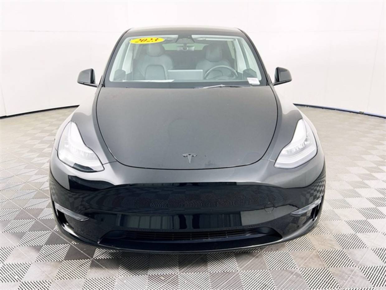 Used 2023 Tesla Model Y Long Range with VIN 7SAYGDEE6PA116678 for sale in Selma, CA