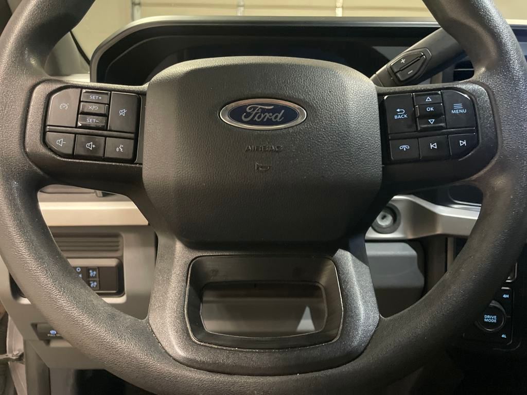 2024 Ford F-250 photo 8