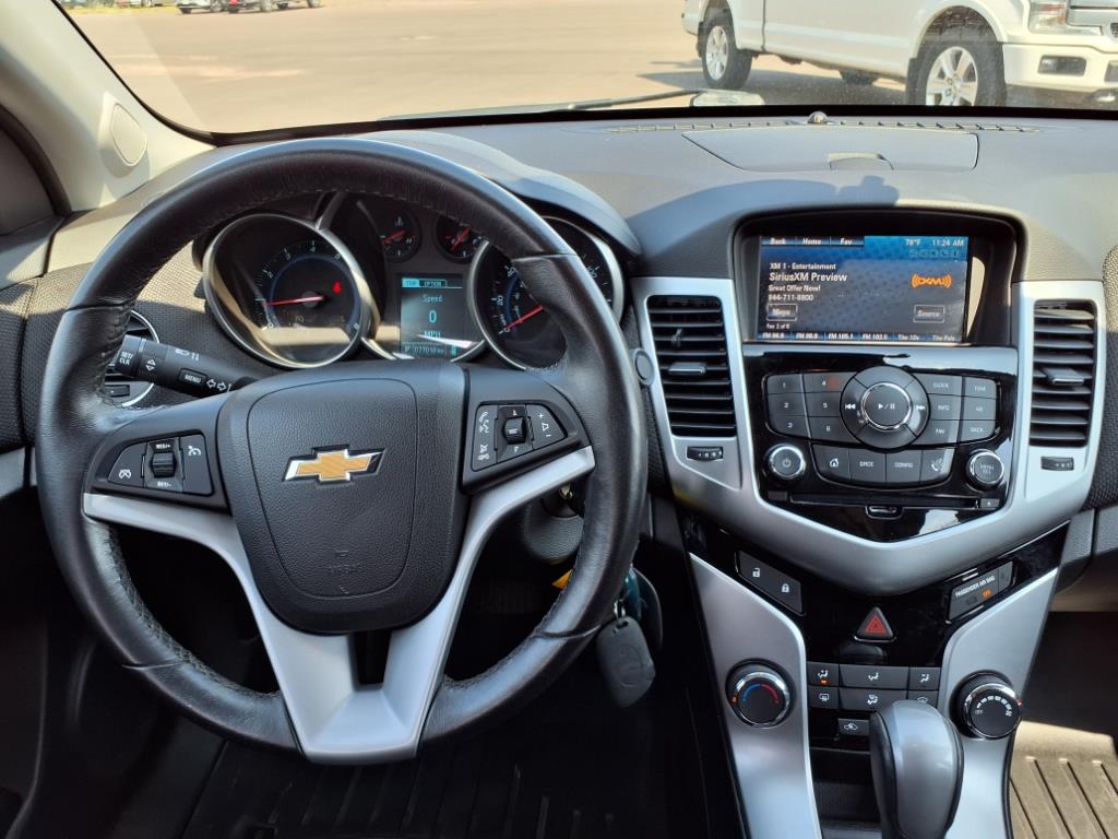 2014 Chevrolet Cruze photo 16