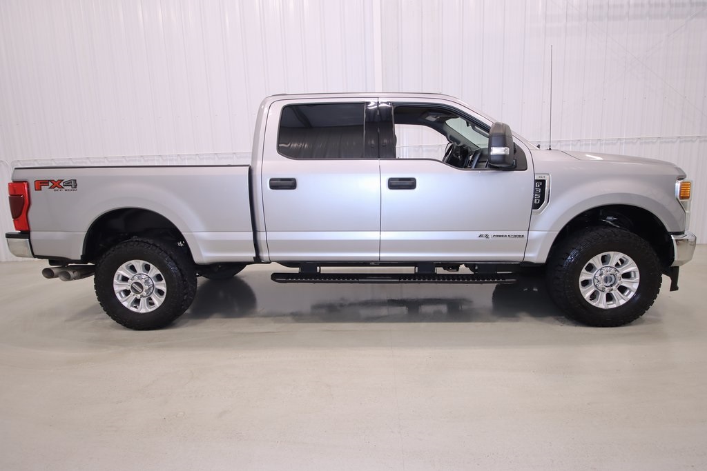 2021 Ford F-350 photo 2
