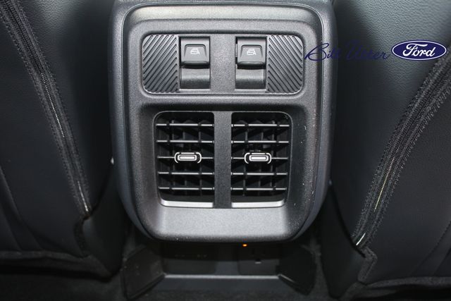 2025 Ford Bronco Outer Banks photo 9