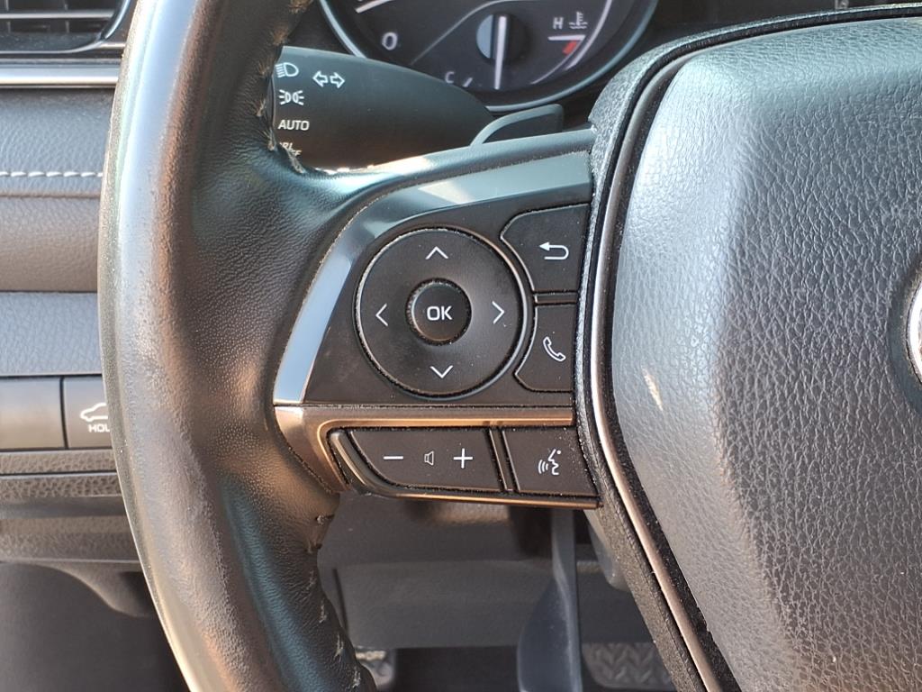 2024 Toyota Camry SE photo 17