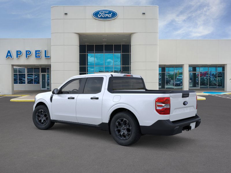 2025 Ford Maverick XLT photo 2