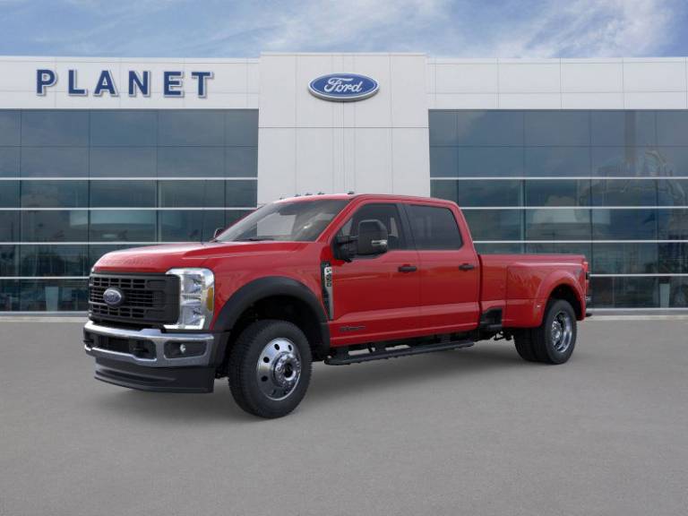 2025 Ford Super Duty F-450 DRW XL 4WD Crew Cab 8' Box