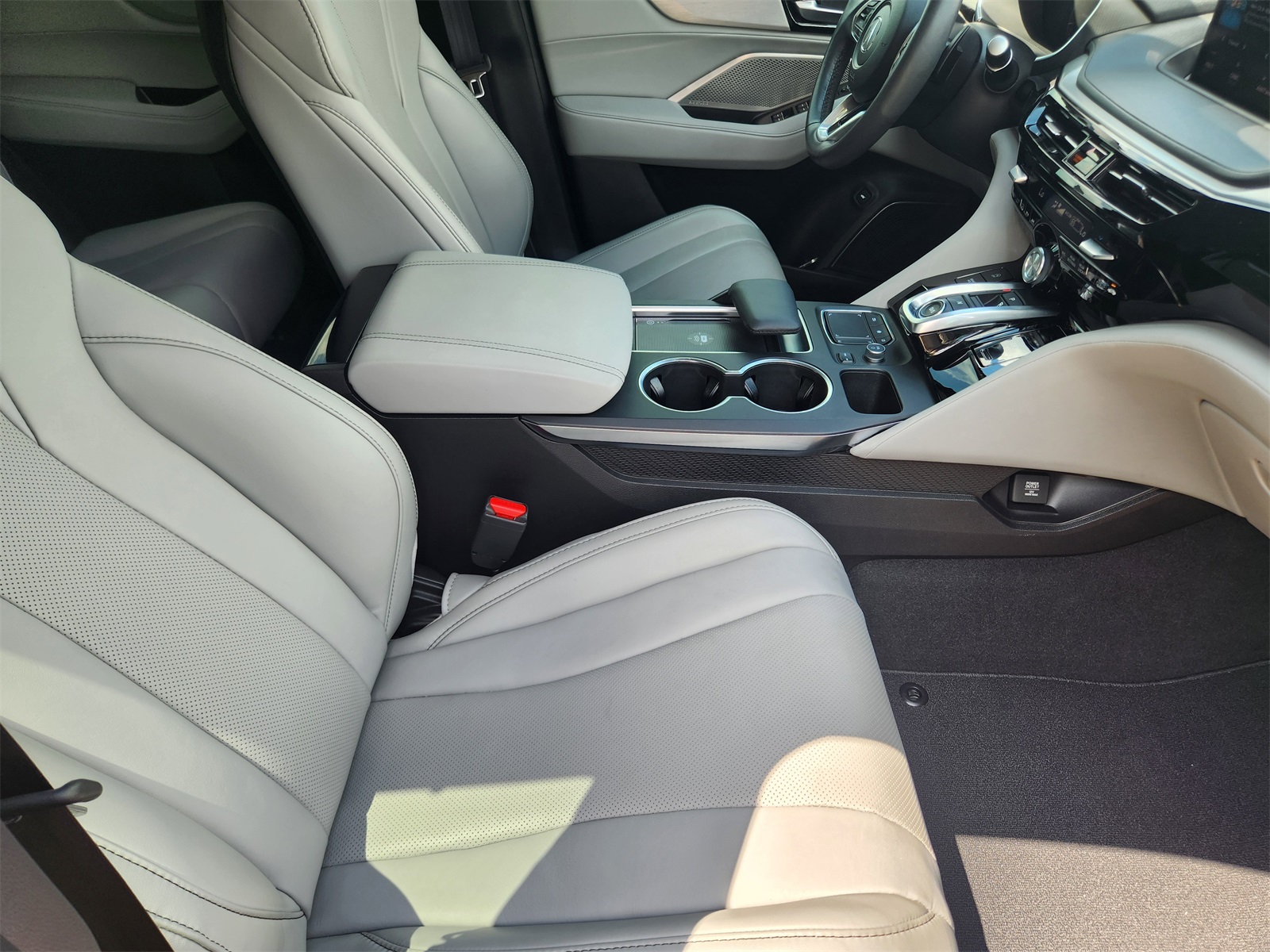 2024 Acura MDX Technology photo 13