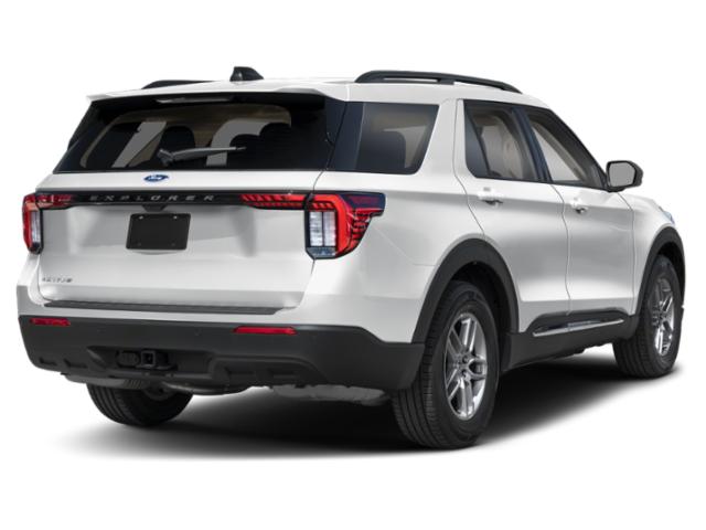 2025 Ford Explorer photo 2