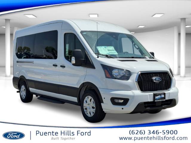 2025 Ford Transit Passenger Wagon XLT