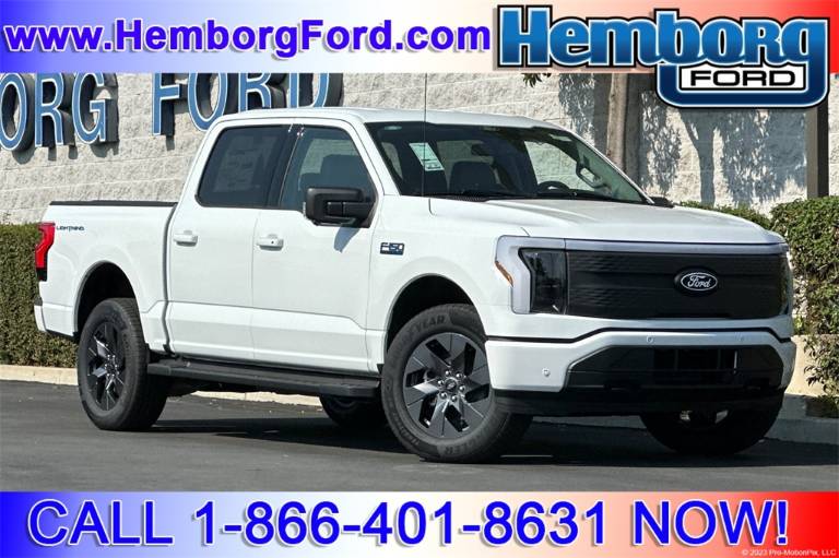 2025 Ford F-150 Lightning Flash