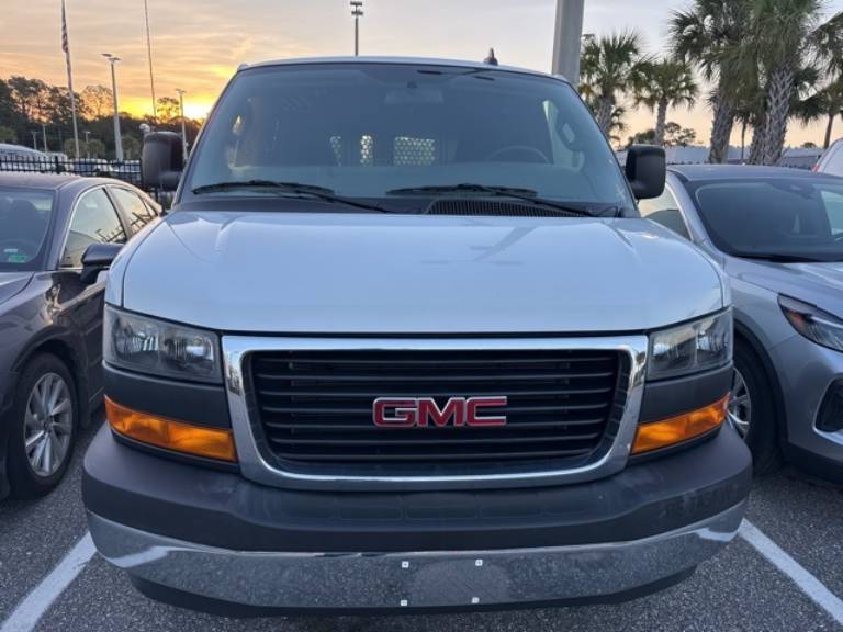2023 GMC Savana 2500 Work Van