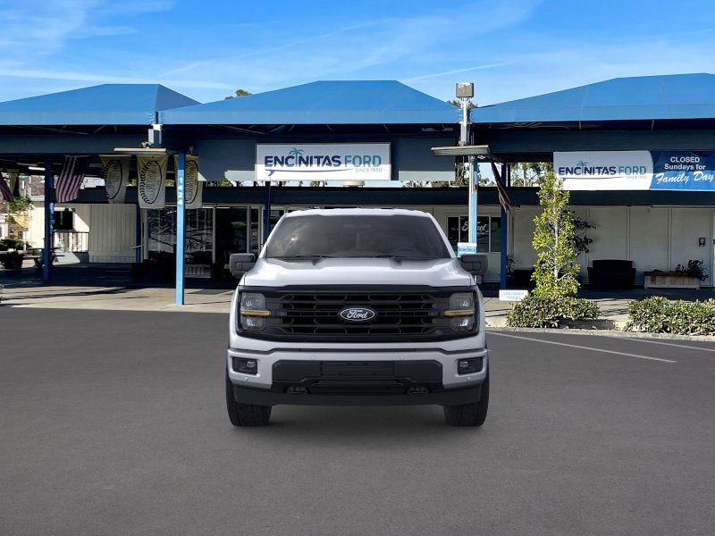 2025 Ford F-150 XLT photo 4