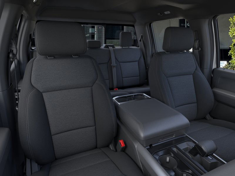 2025 Ford F-150 XLT photo 8