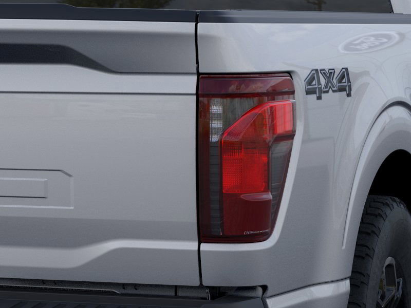 2025 Ford F-150 XLT photo 18