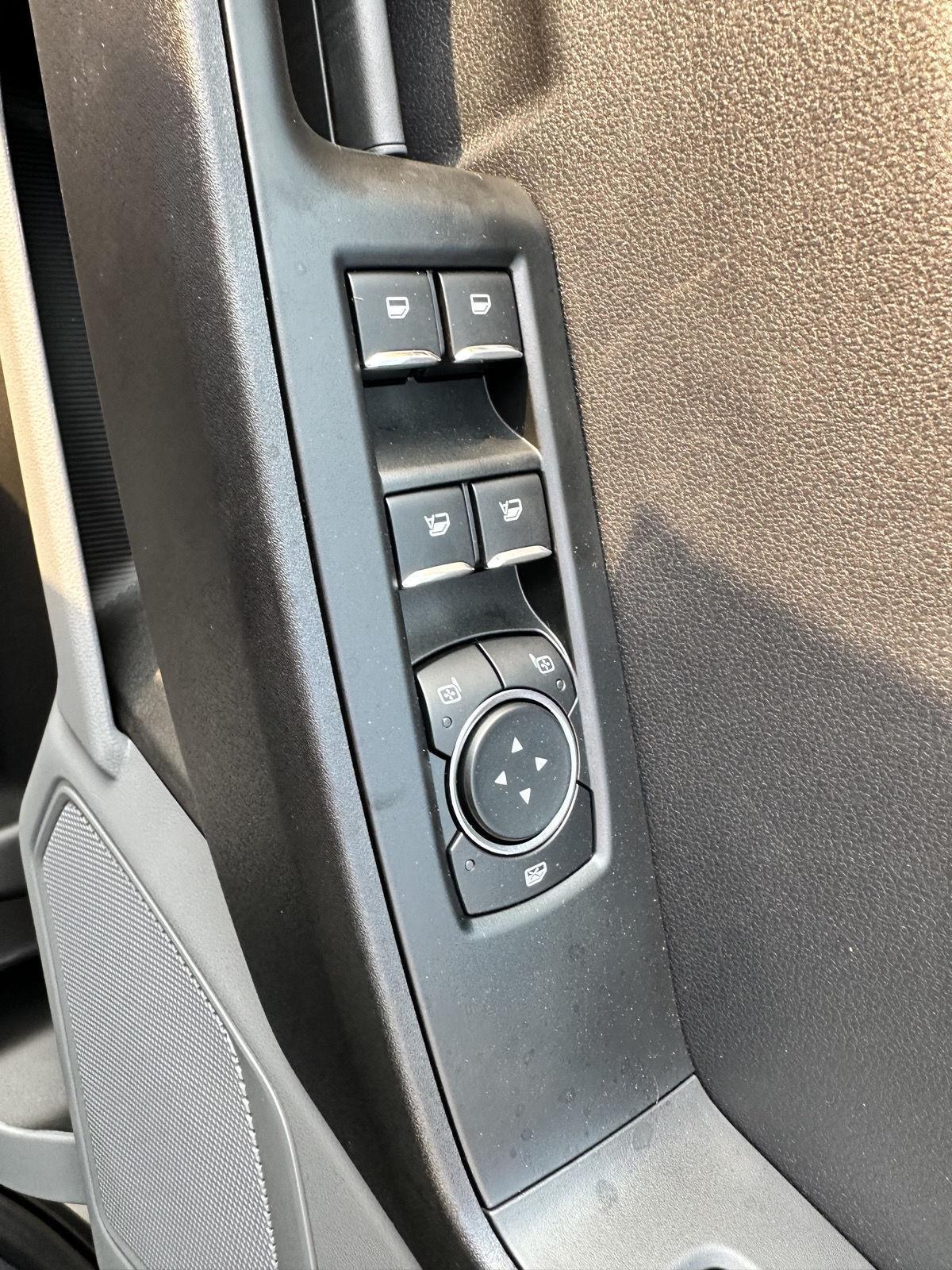 2025 Ford F-350 XL photo 19