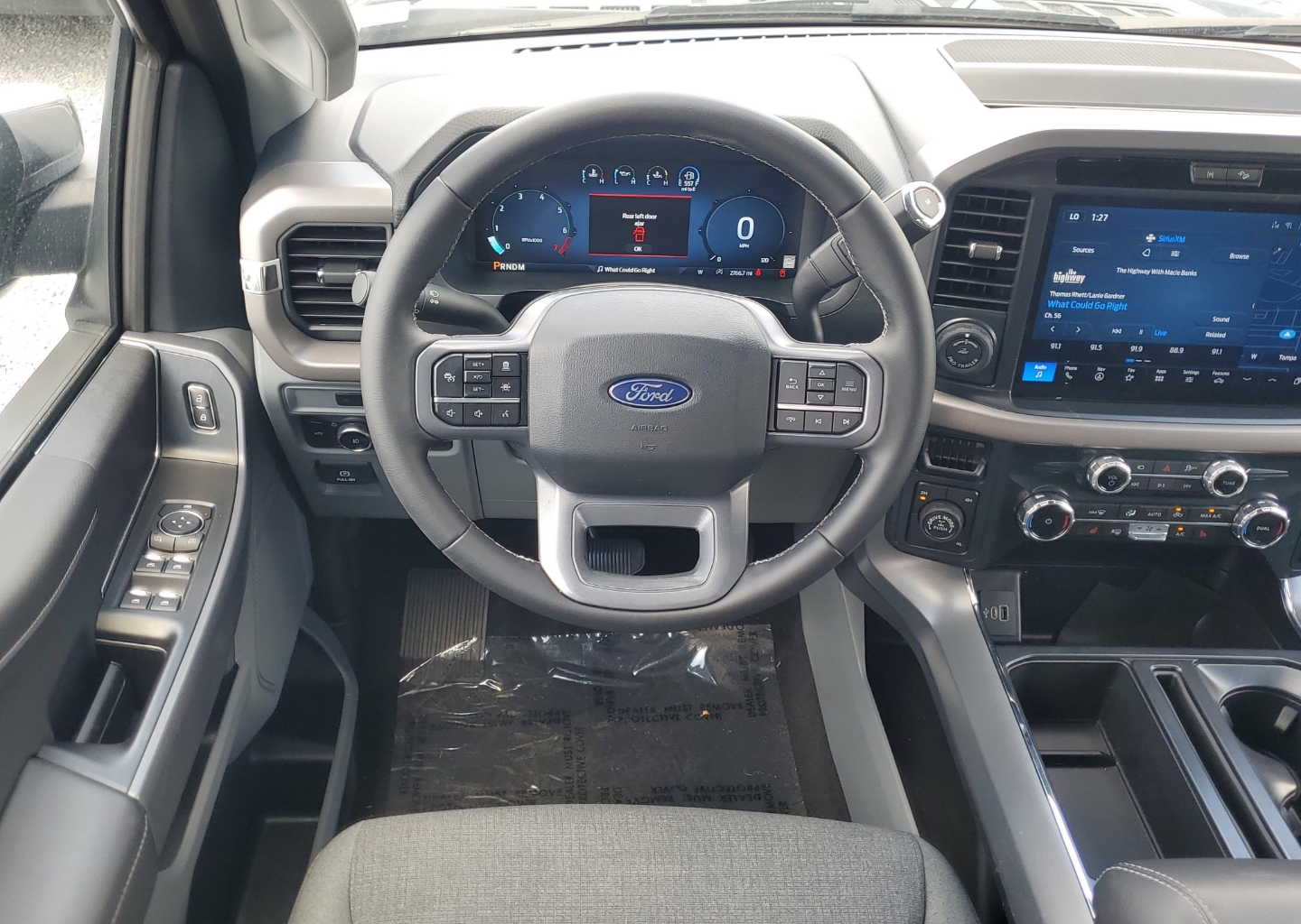 2025 Ford F-150 XLT - Photo 16