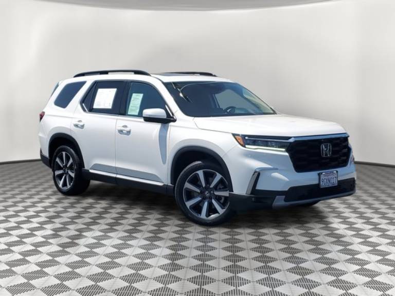 2023 Honda Pilot Touring