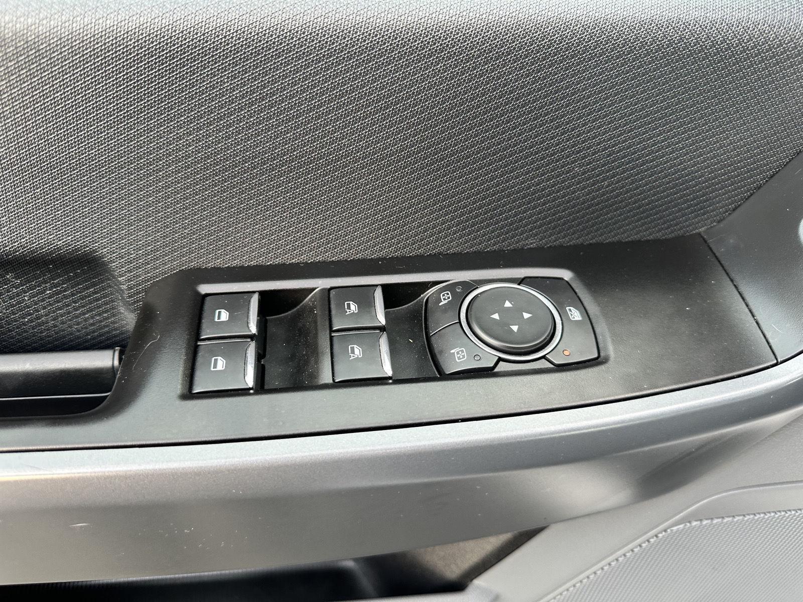 2022 Ford F-150 XLT photo 18