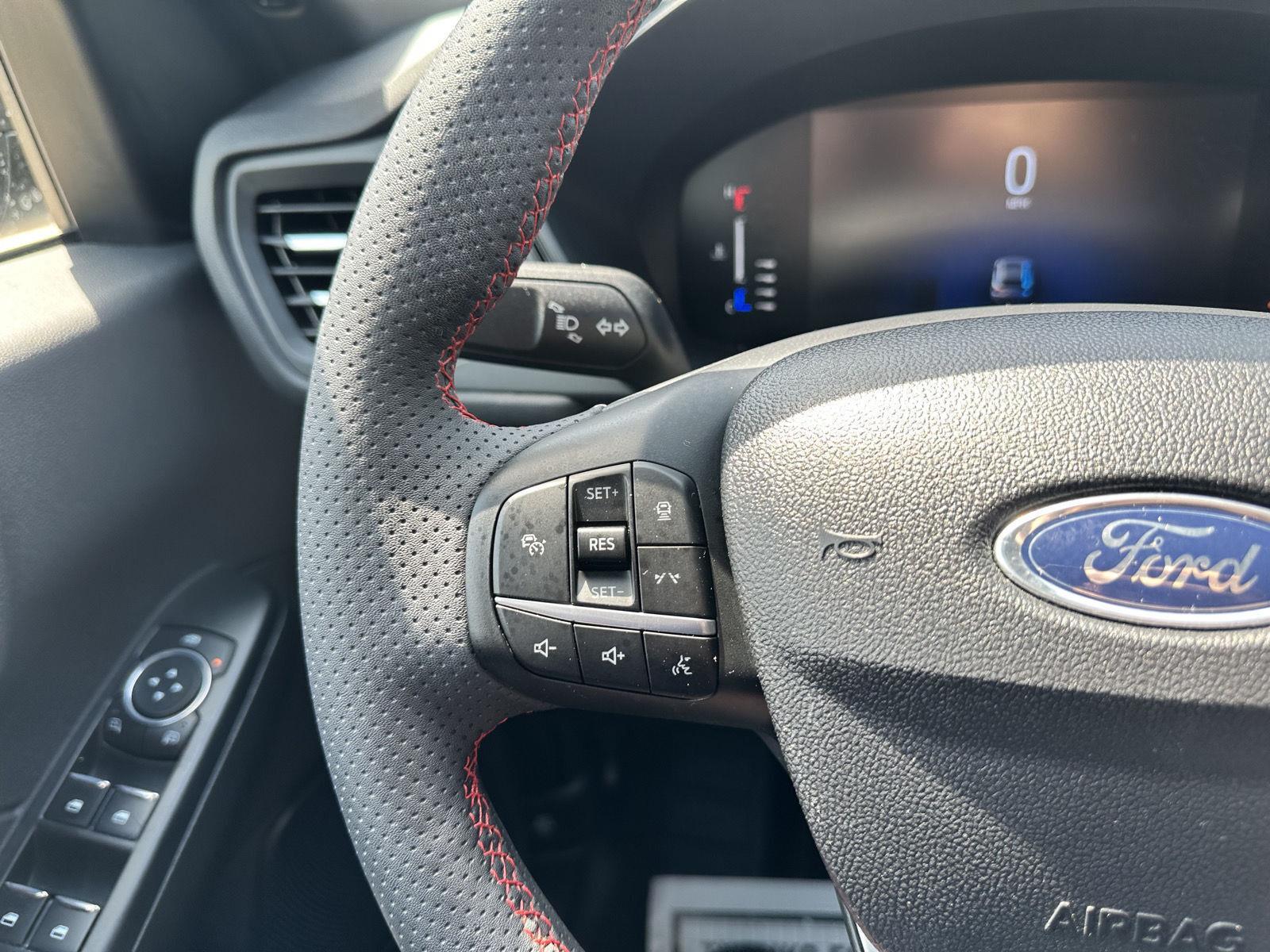 2023 Ford Escape ST-Line photo 22