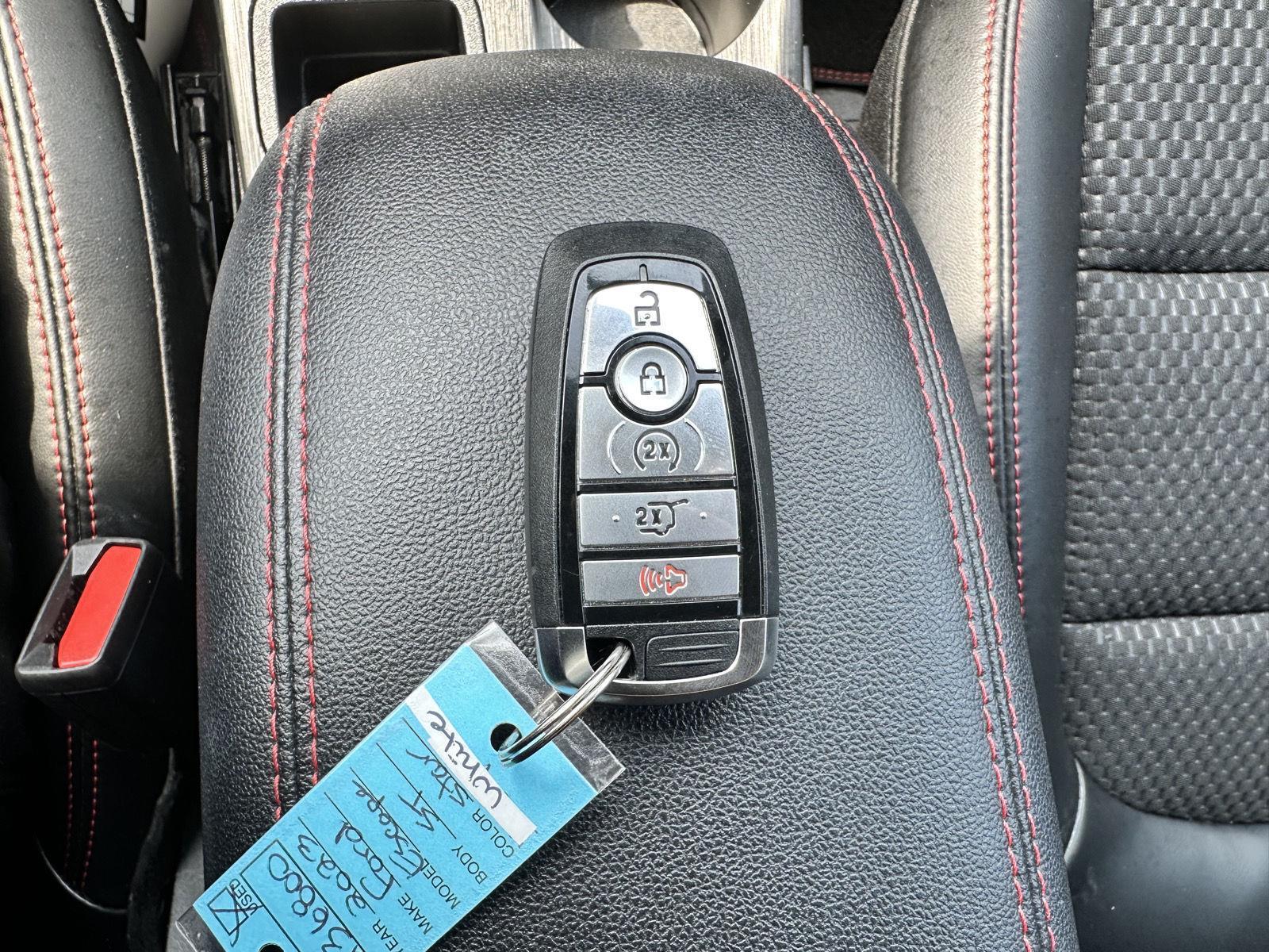 2023 Ford Escape ST-Line photo 26
