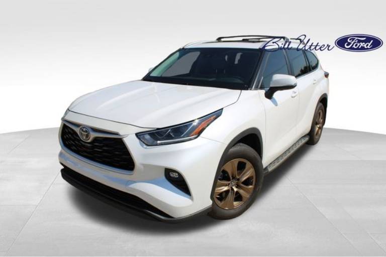 2023 Toyota Highlander Hybrid Bronze Edition