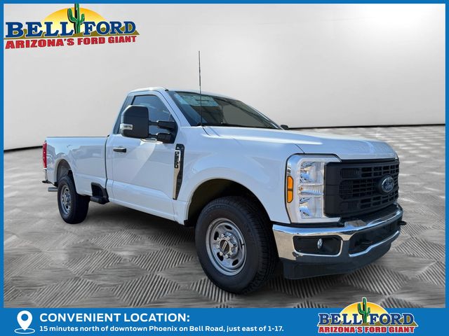 2025 Ford F-250 photo 3
