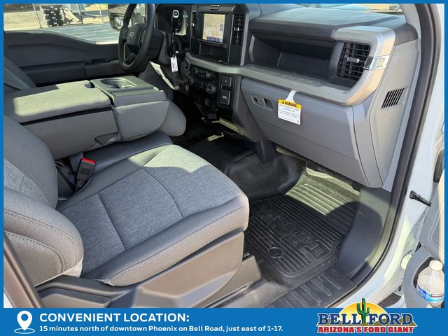 2025 Ford F-250 photo 7